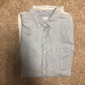 Men’s Old Navy Slim FitDenim Button Down